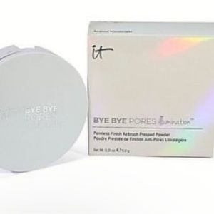 NIB It cosmetics bye bye pores illumination